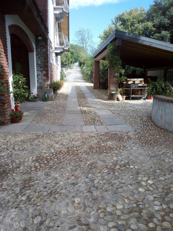 Bed and Breakfast Relais Profumo Di Vino à Borgomanero Extérieur photo